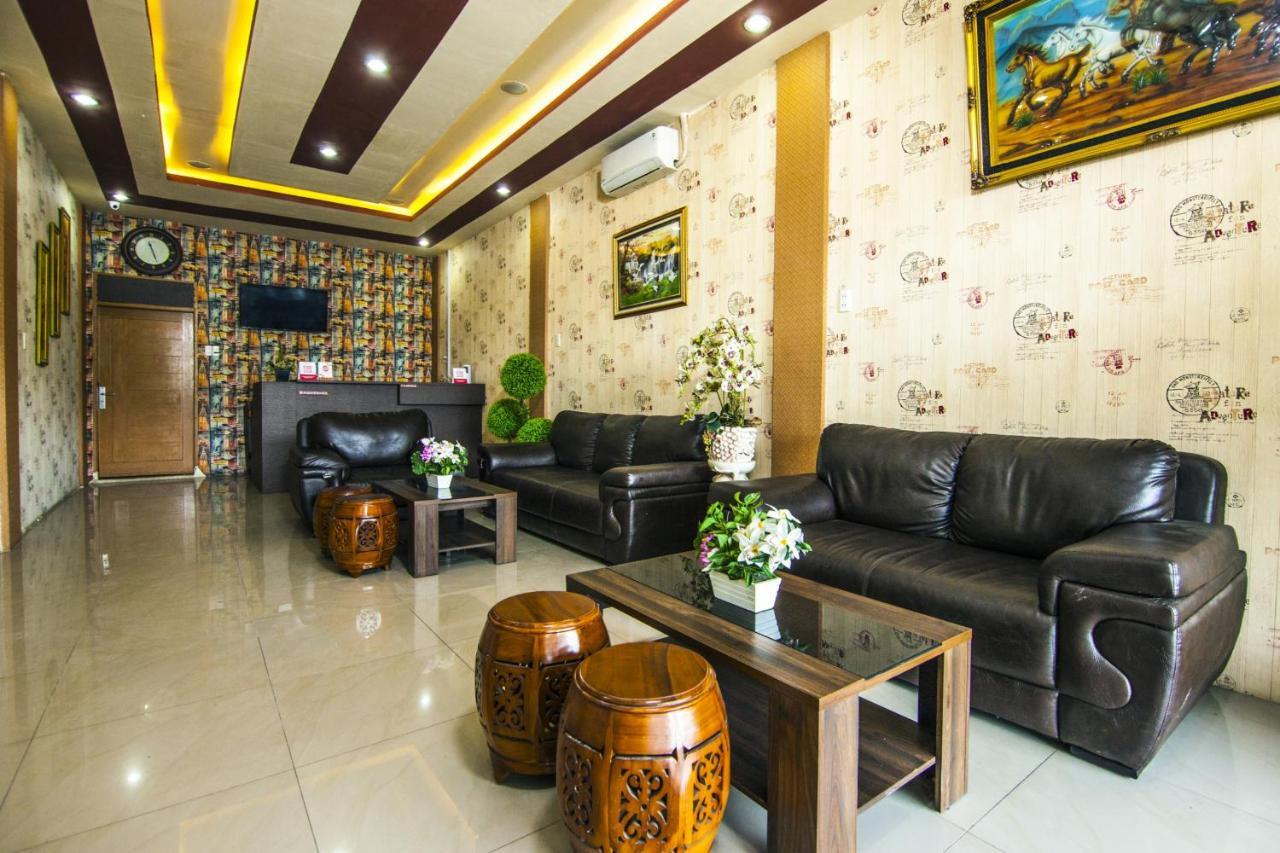 Oyo 2310 Residence 68 Pematangsiantar Exterior photo